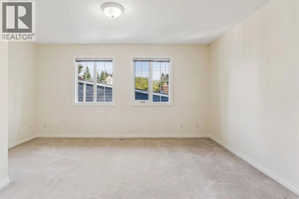 16 Varsity Estates Gardens NW