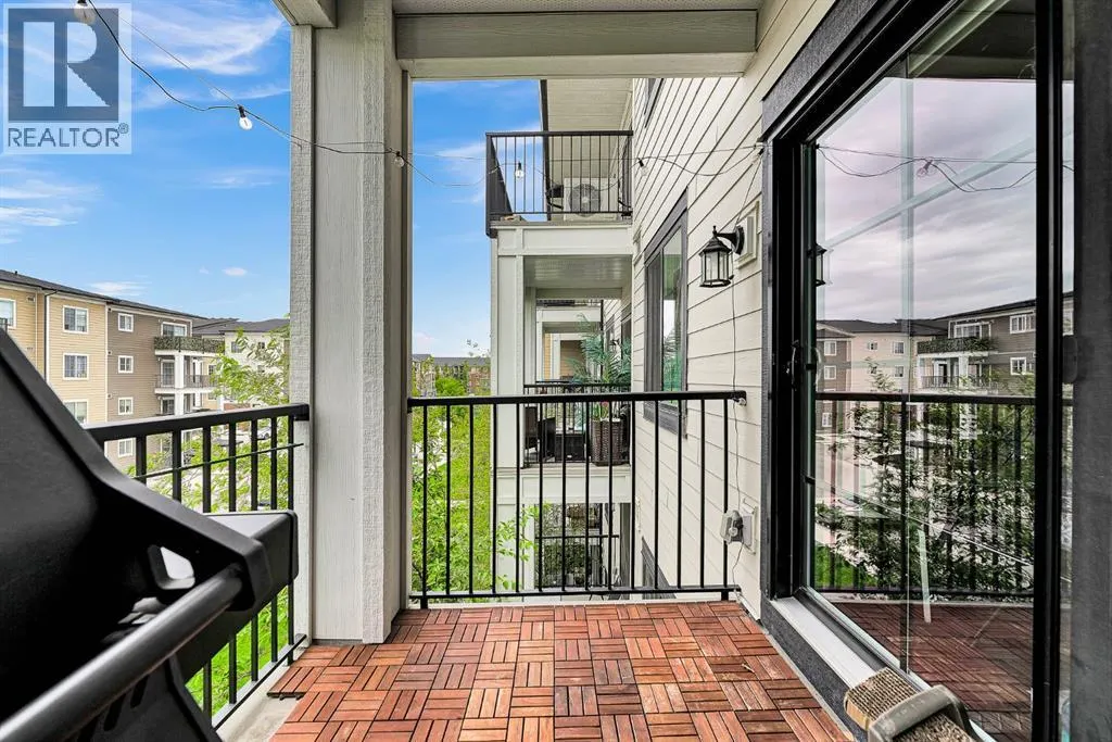 3305, 215 Legacy Boulevard SE