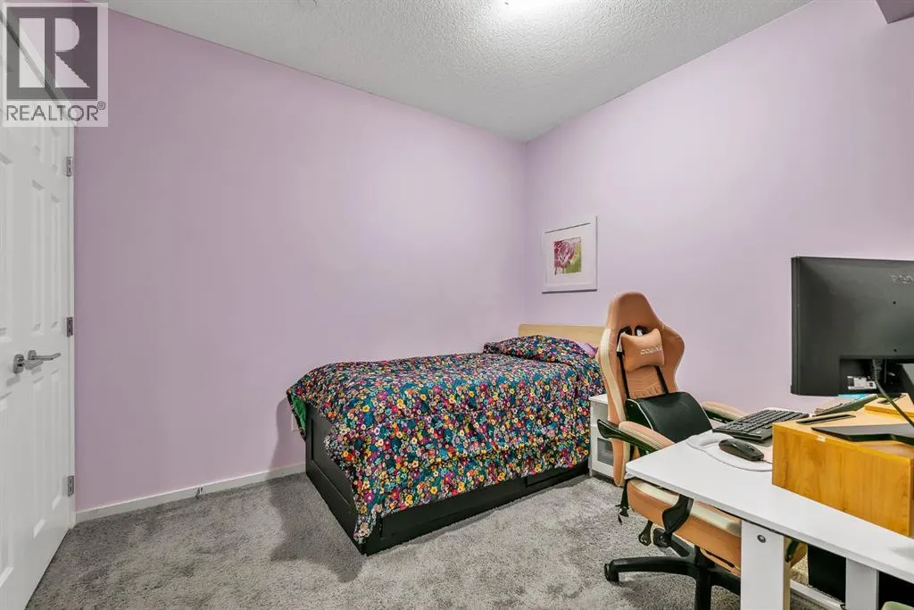 3305, 215 Legacy Boulevard SE