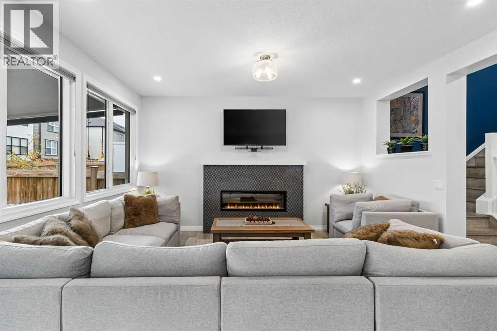 329 Magnolia Heath SE