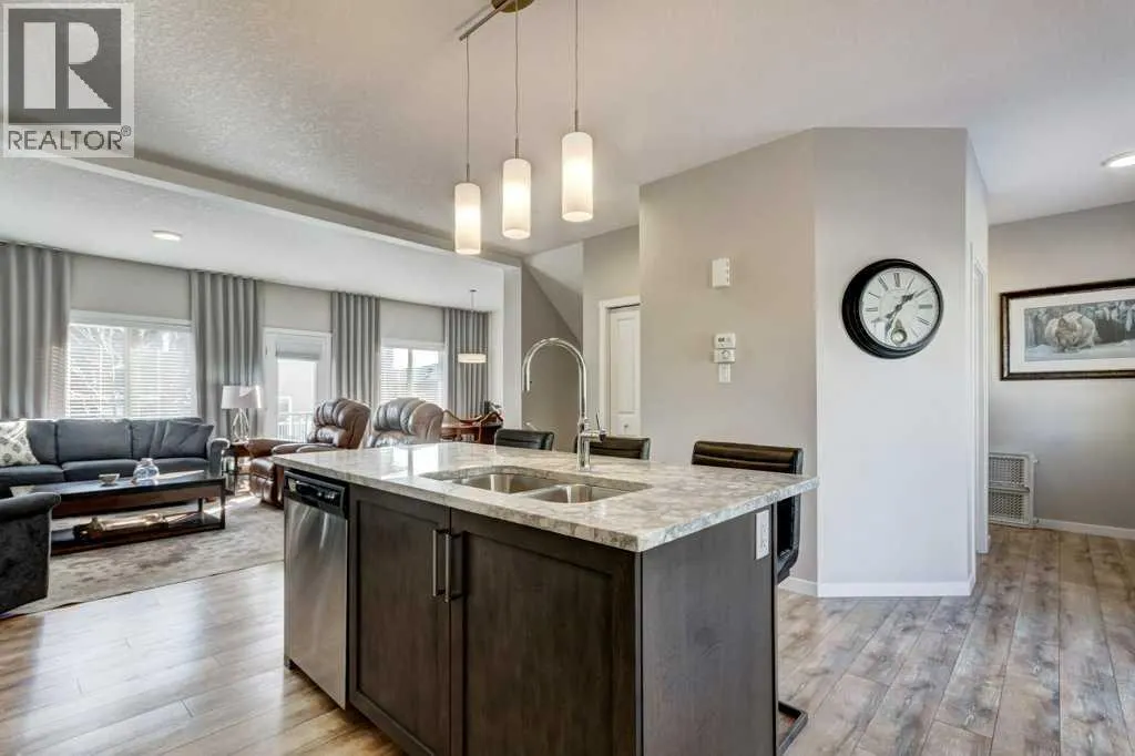 444 Legacy Point SE