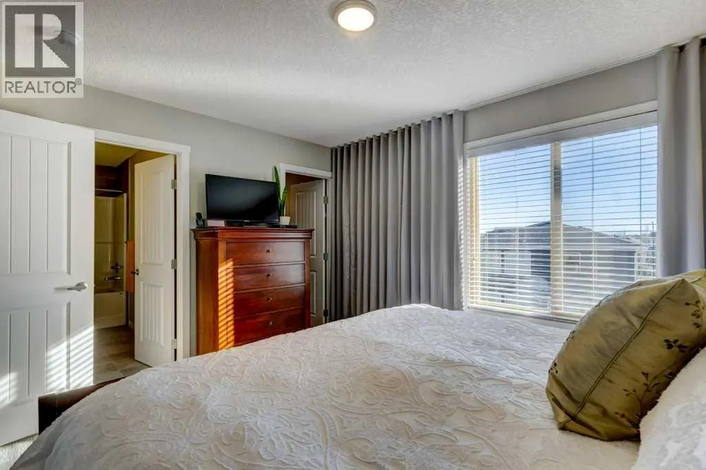 444 Legacy Point SE