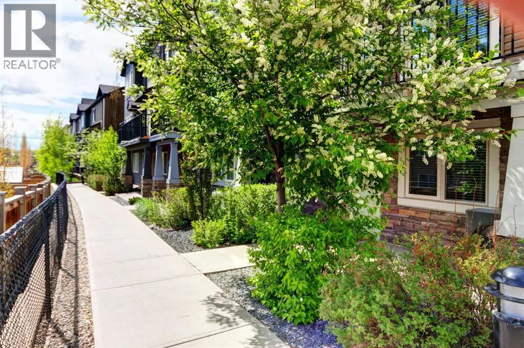 444 Legacy Point SE