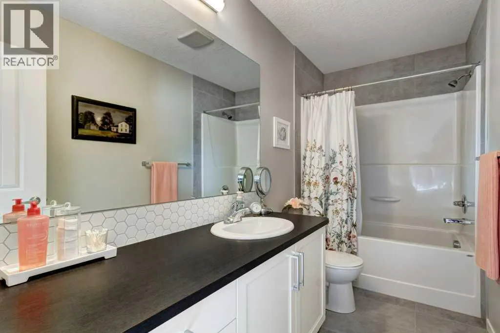 444 Legacy Point SE