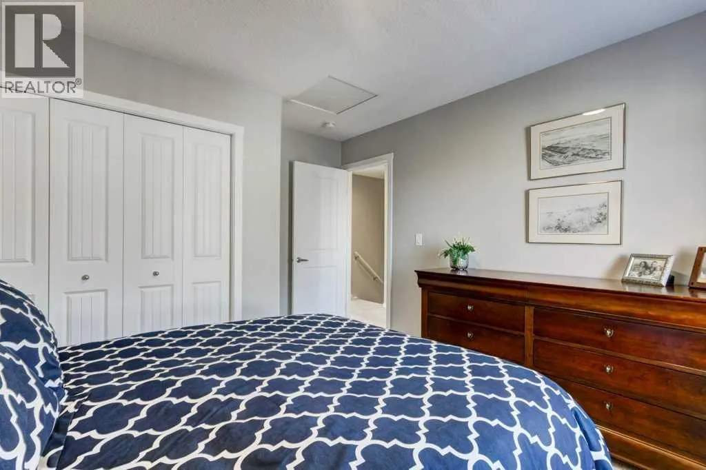 444 Legacy Point SE