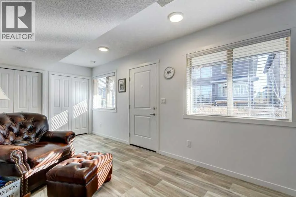 444 Legacy Point SE