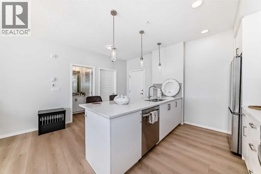 4414, 550 Belmont Street SW