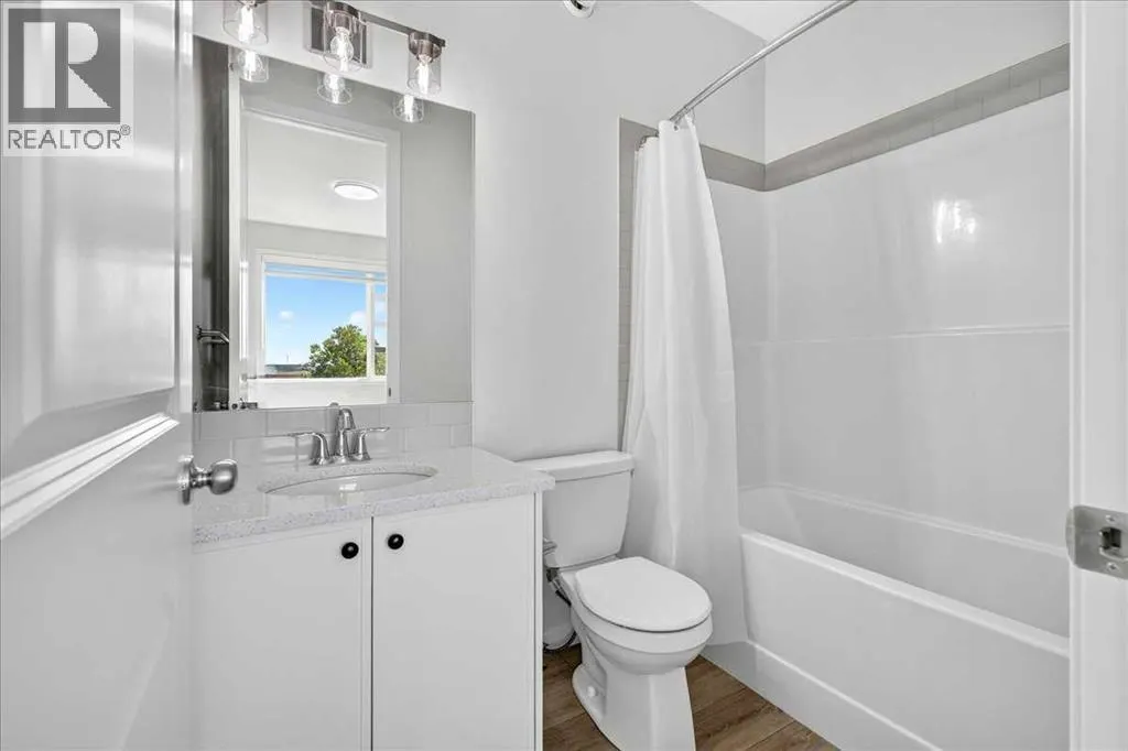 128 Setonstone Manor SE