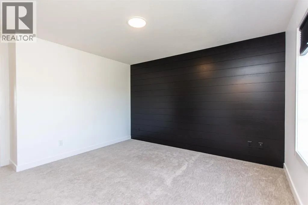 65 Evergreen Way