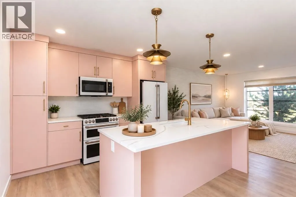65 Evergreen Way