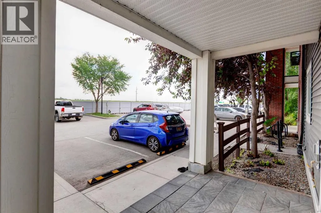2114, 755 Copperpond Boulevard SE