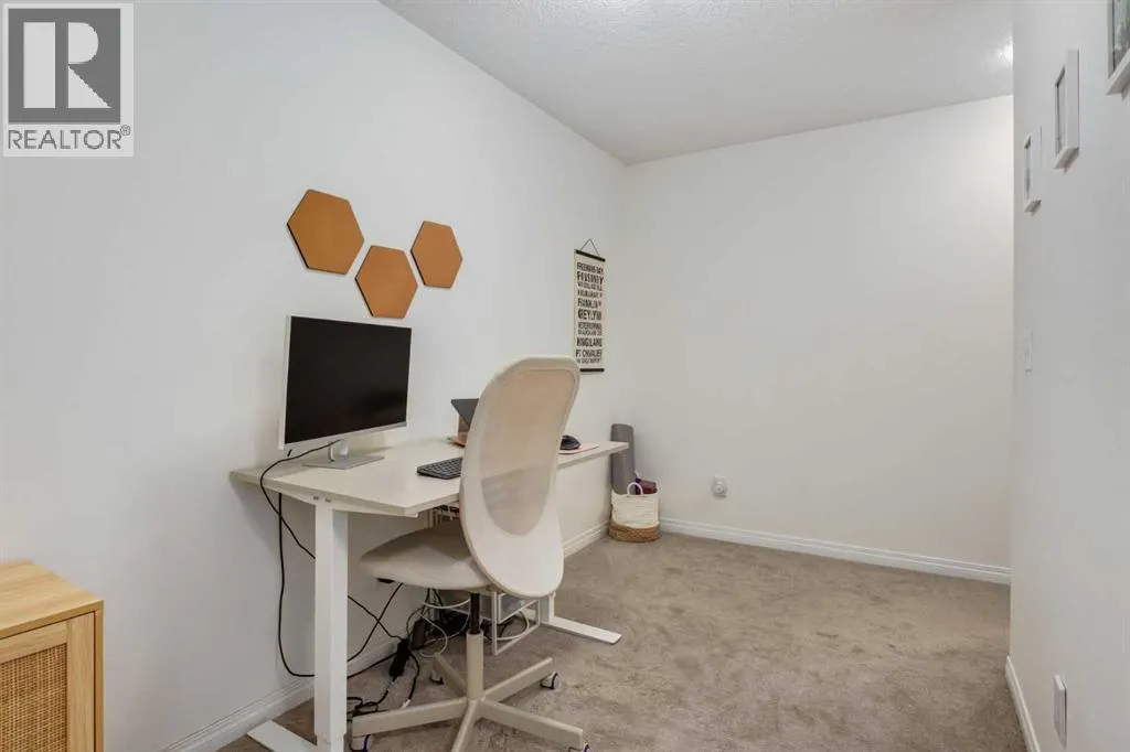 26 Auburn Bay Common SE