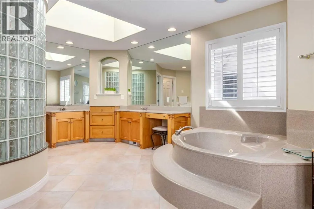 442 Sienna Heights Hill SW