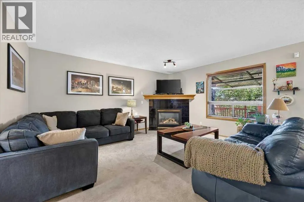 1012 Cranston Drive SE