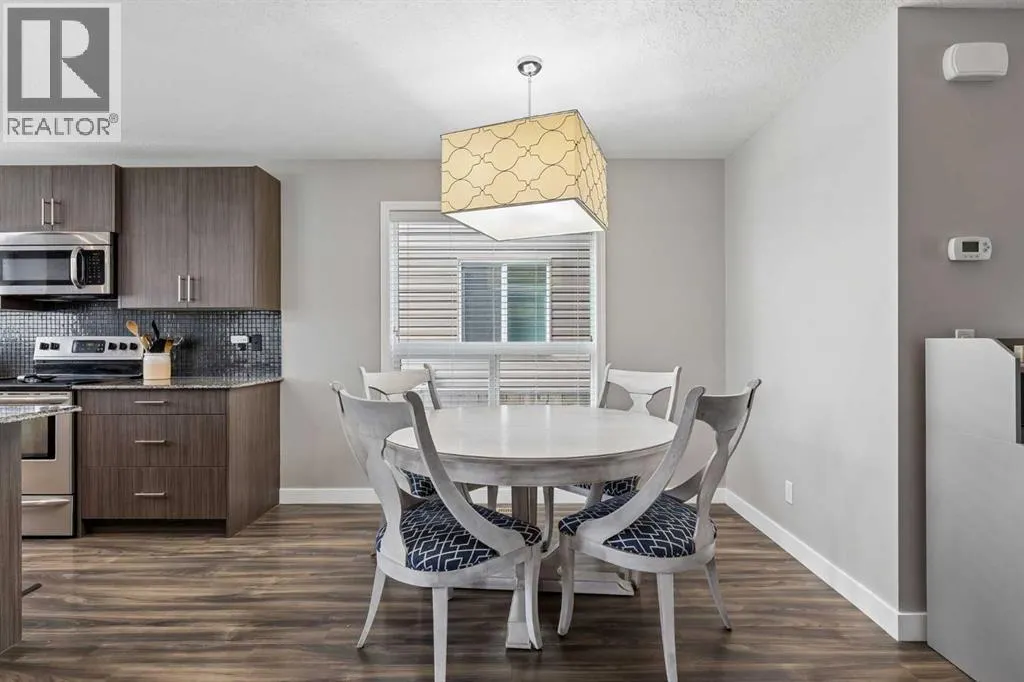 33 Legacy Gate SE