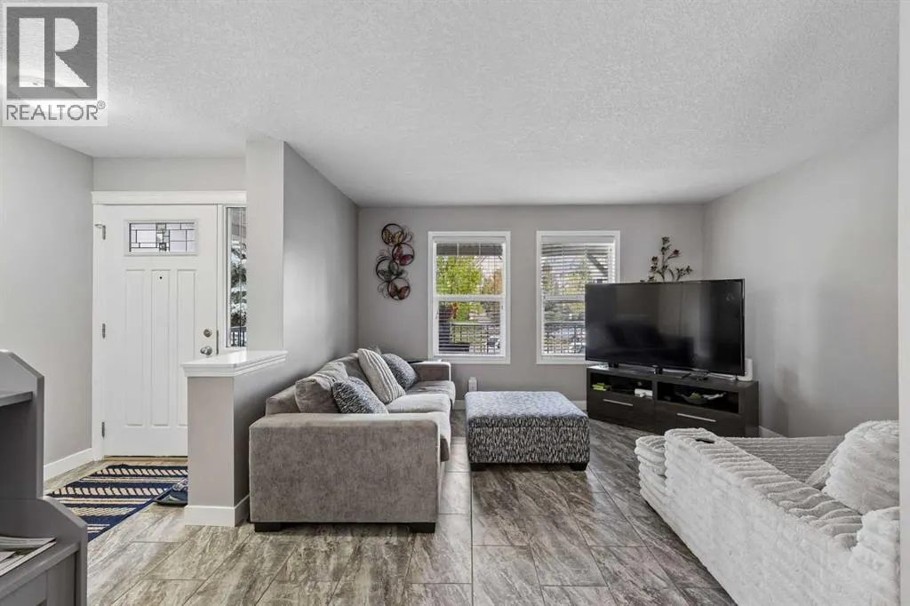 33 Legacy Gate SE