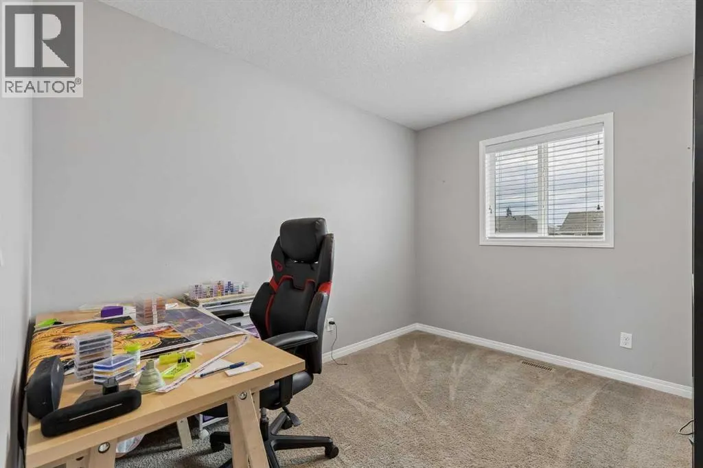33 Legacy Gate SE