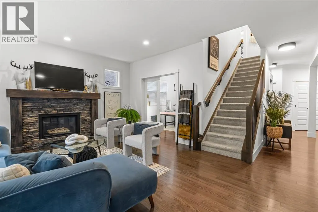 55 Aspenshire Drive SW