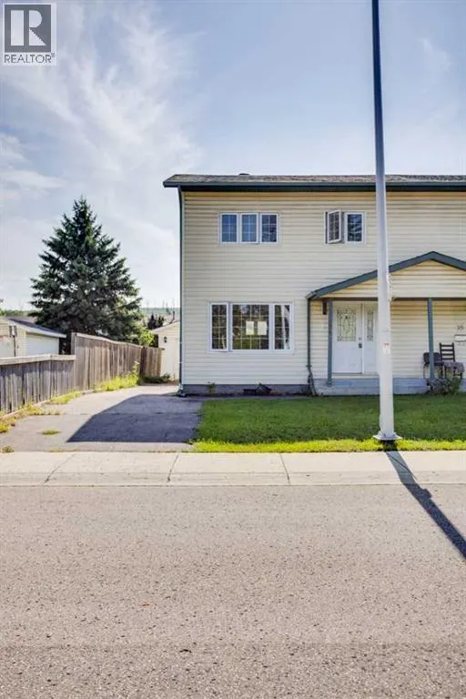 33 Poplar Crescent