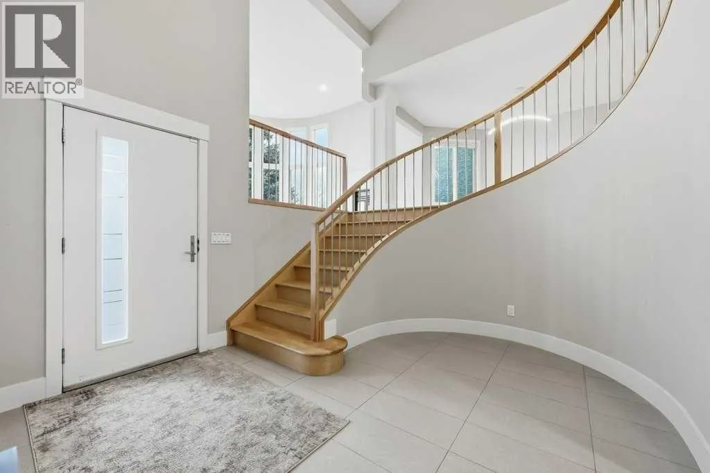 1216 Varsity Estates Drive NW