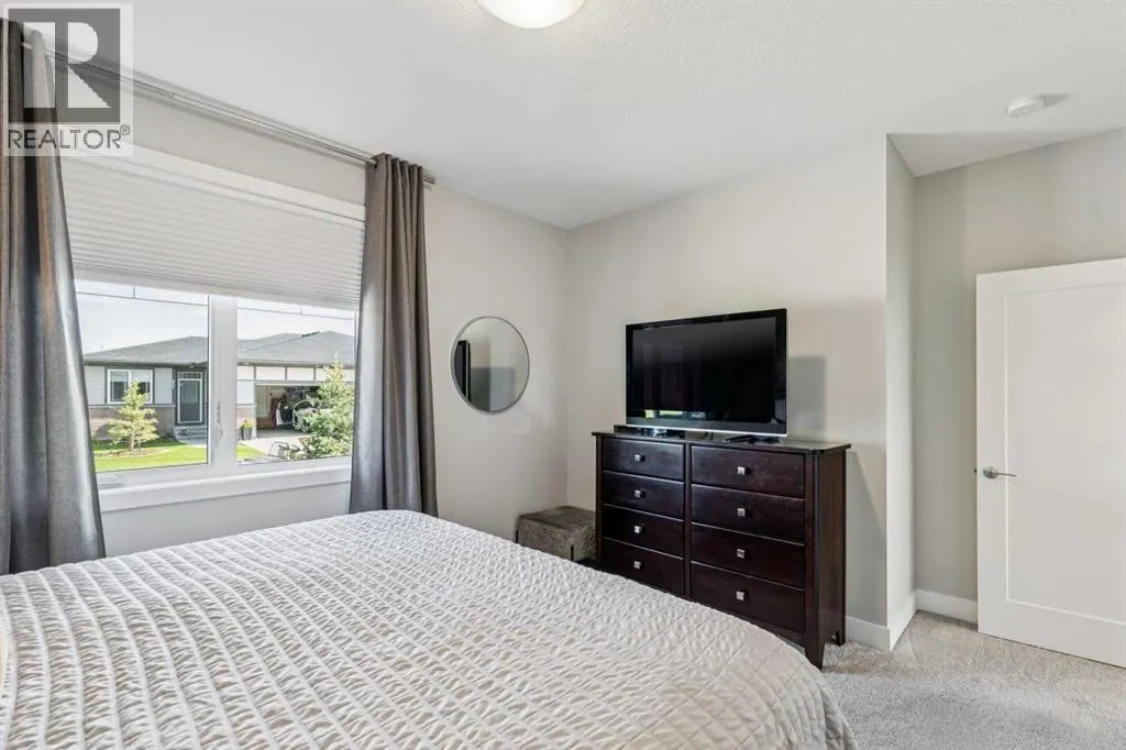 232, 20 Silverado Crest Park SW