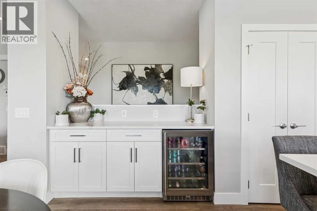 232, 20 Silverado Crest Park SW