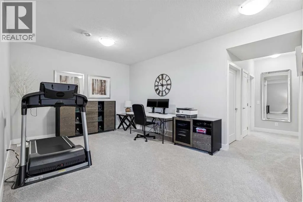 232, 20 Silverado Crest Park SW