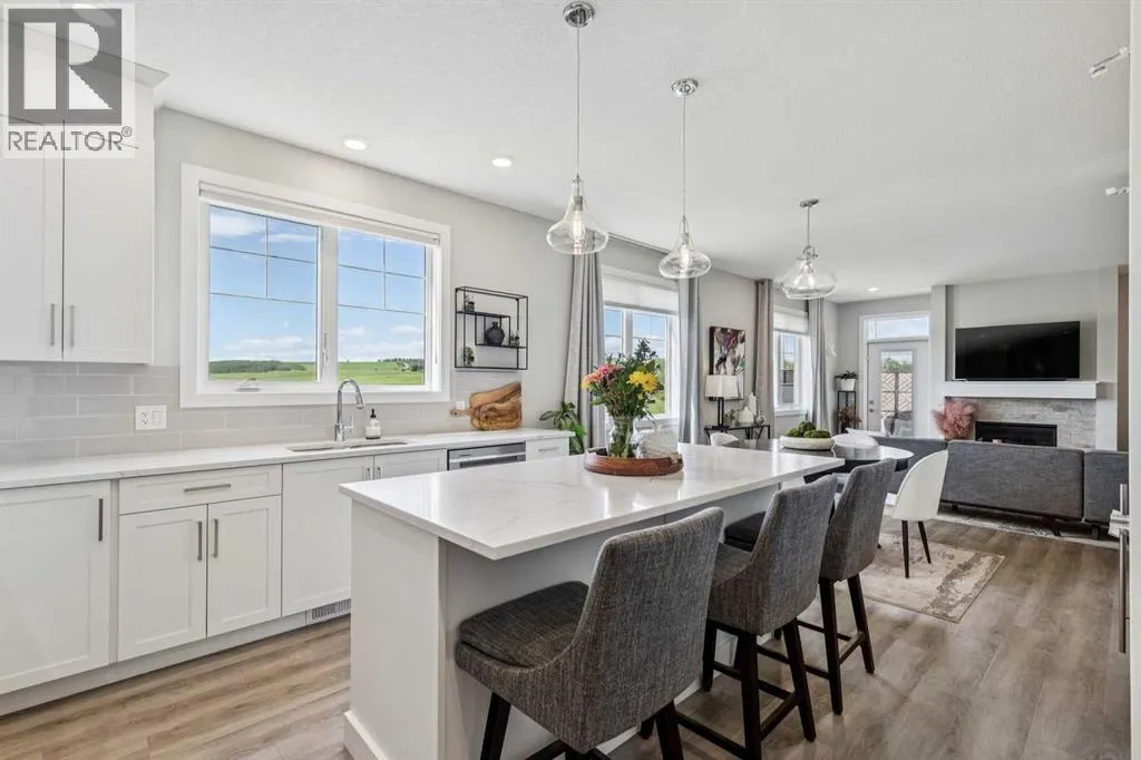 232, 20 Silverado Crest Park SW