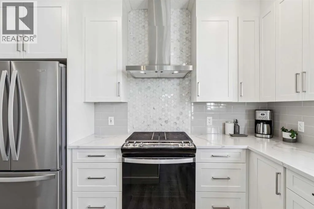 232, 20 Silverado Crest Park SW