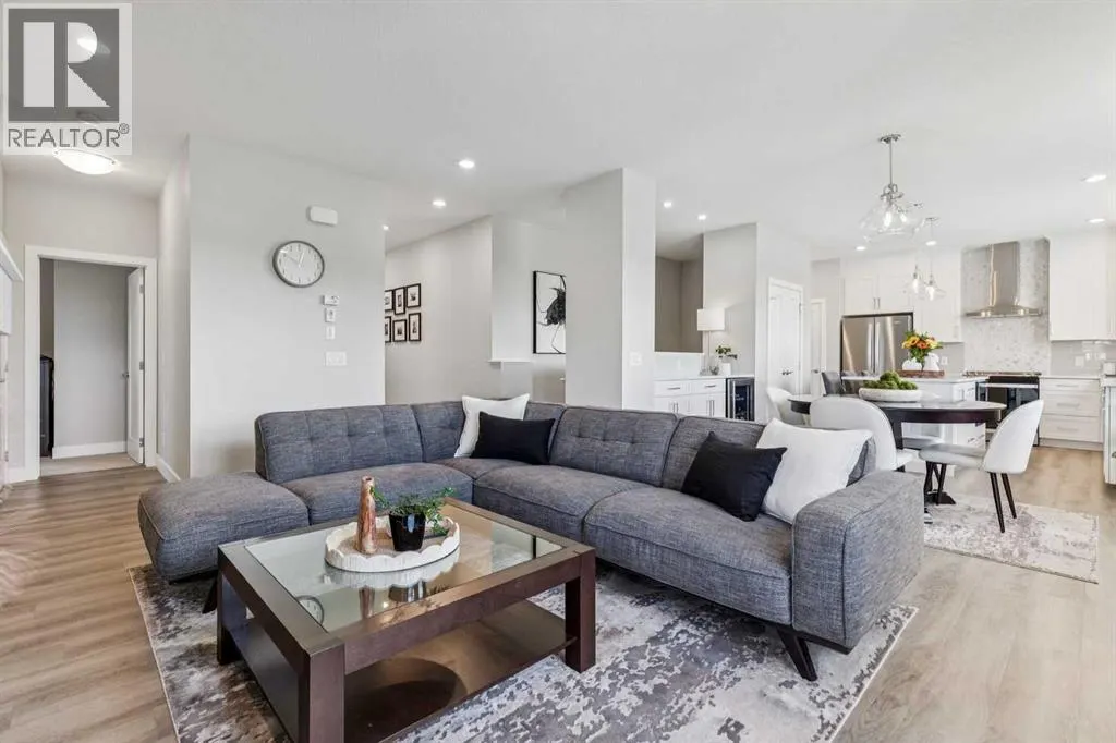 232, 20 Silverado Crest Park SW