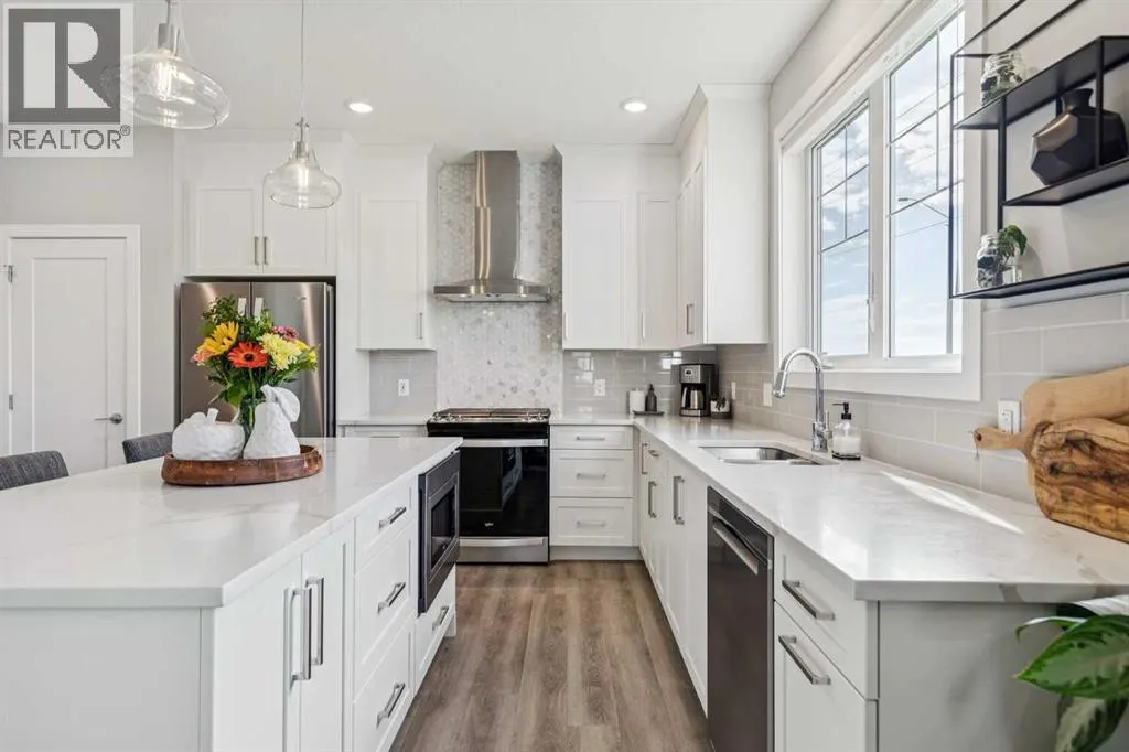 232, 20 Silverado Crest Park SW