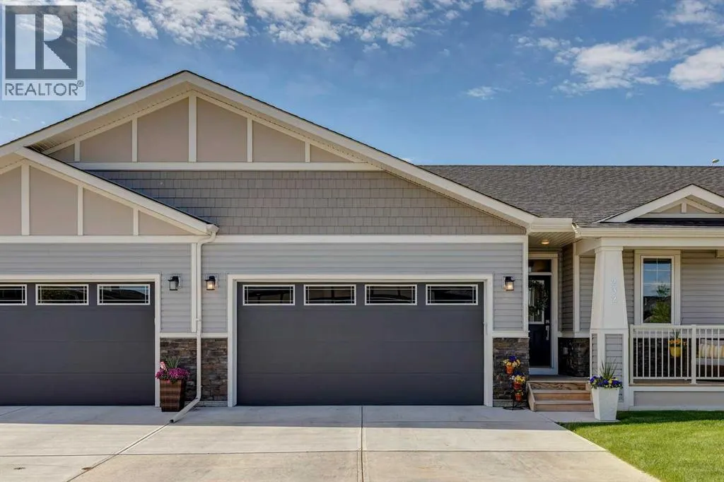 232, 20 Silverado Crest Park SW