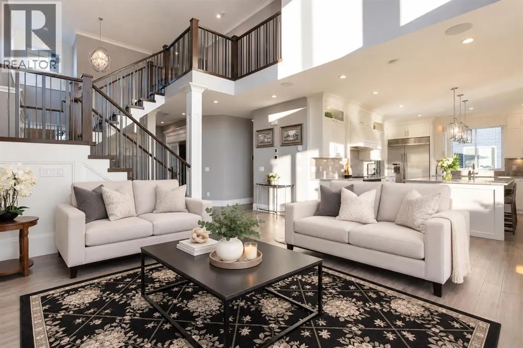 160 Kinniburgh Loop