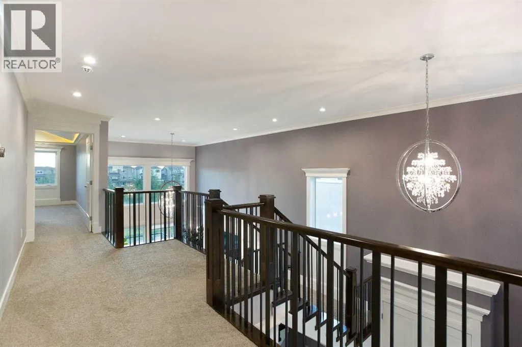 160 Kinniburgh Loop