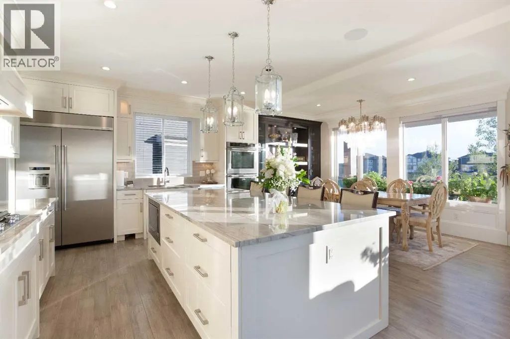 160 Kinniburgh Loop