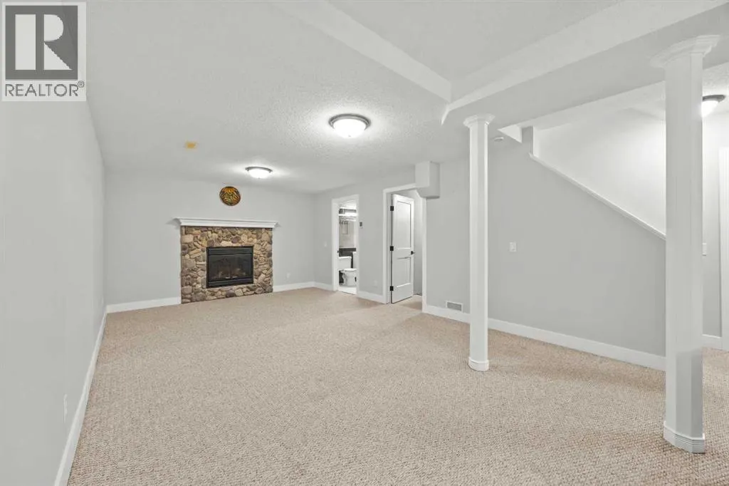 260 Riverside Mews SE