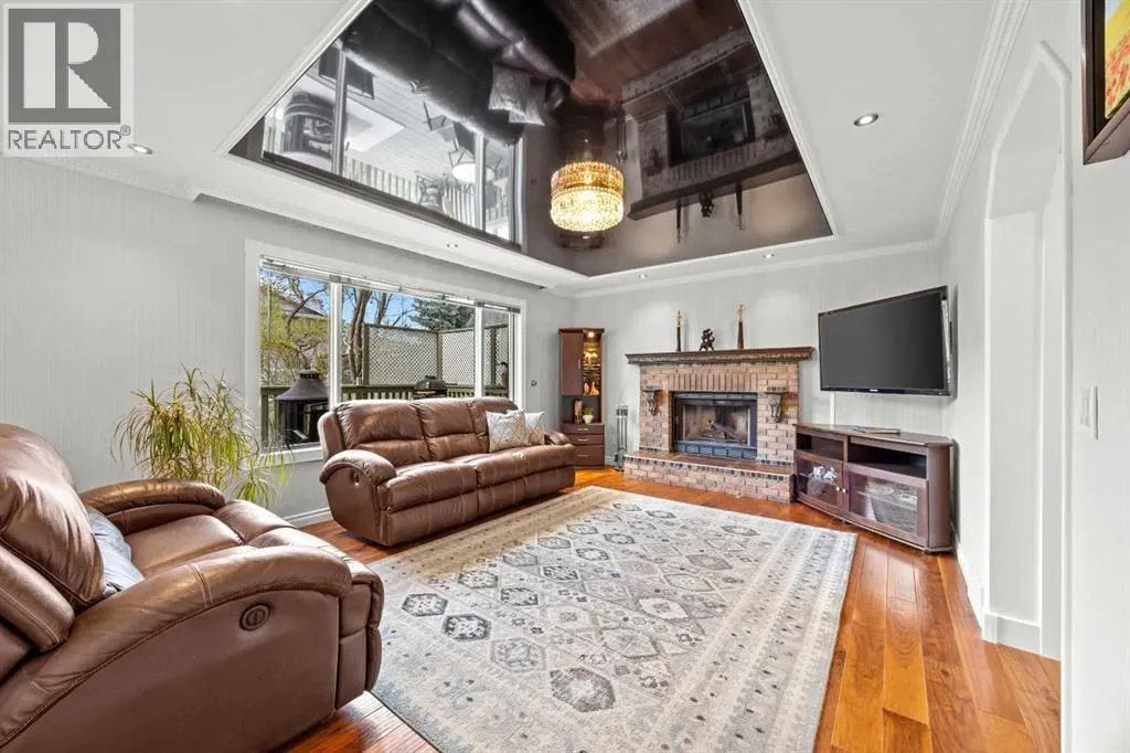 260 Riverside Mews SE