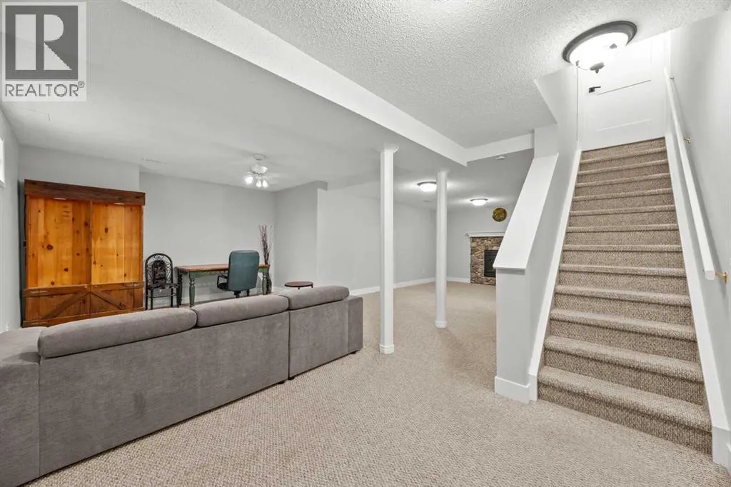 260 Riverside Mews SE