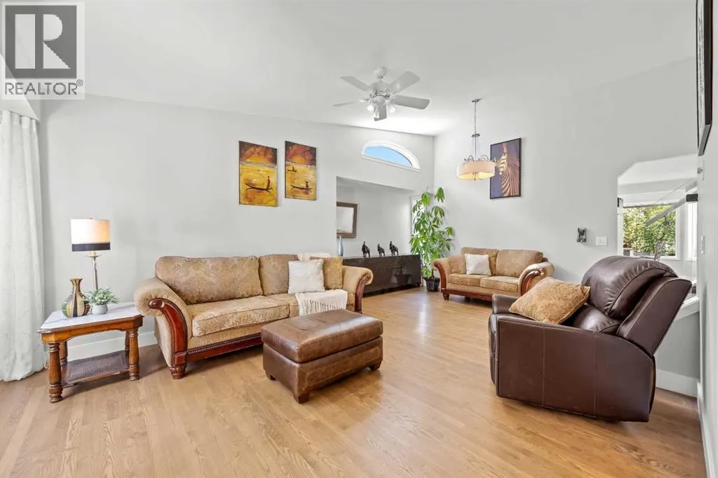 260 Riverside Mews SE