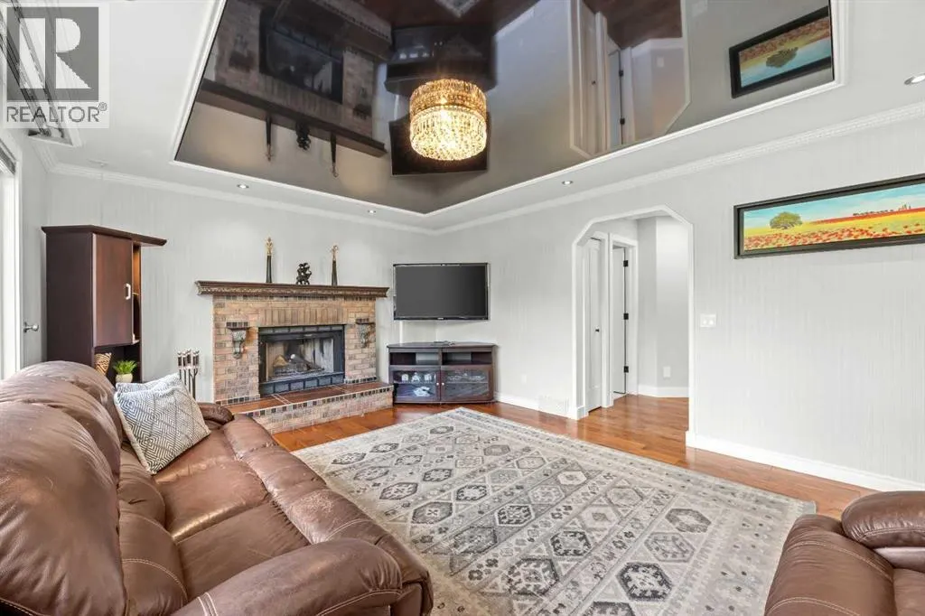 260 Riverside Mews SE