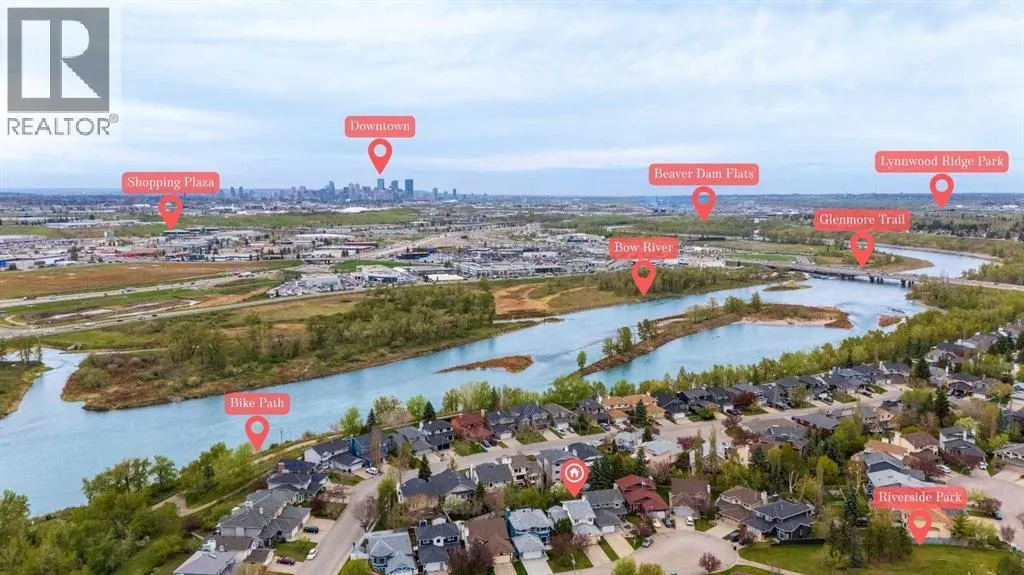 260 Riverside Mews SE