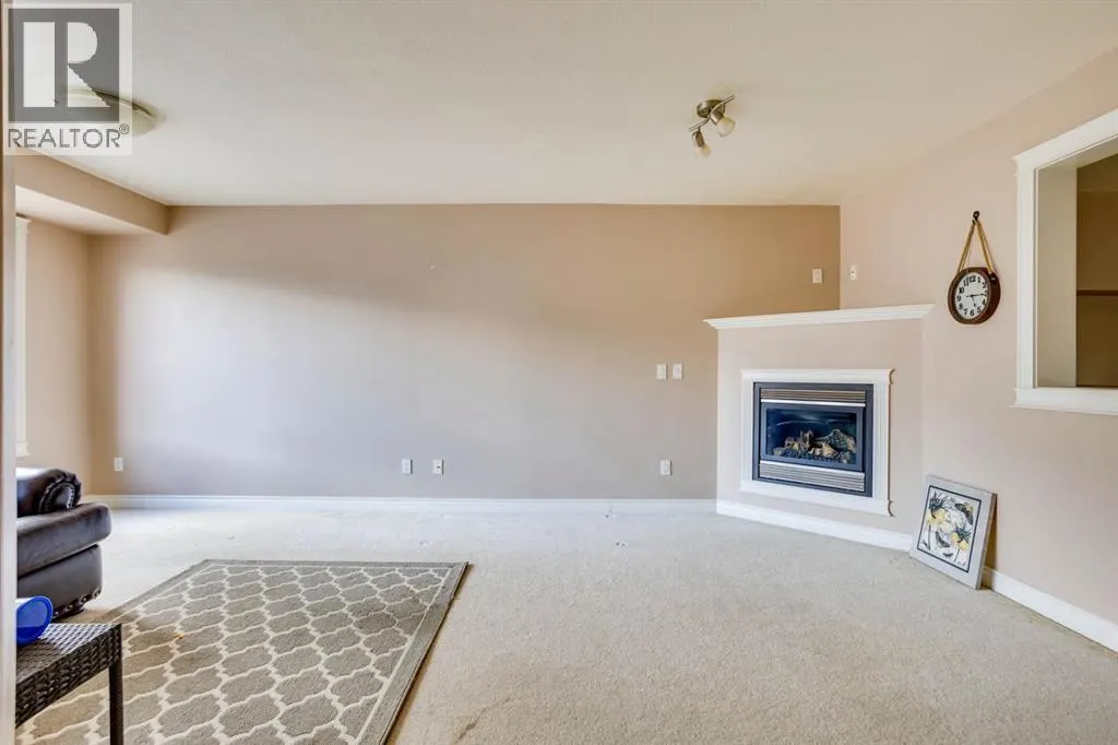 14, 400 Williams Drive