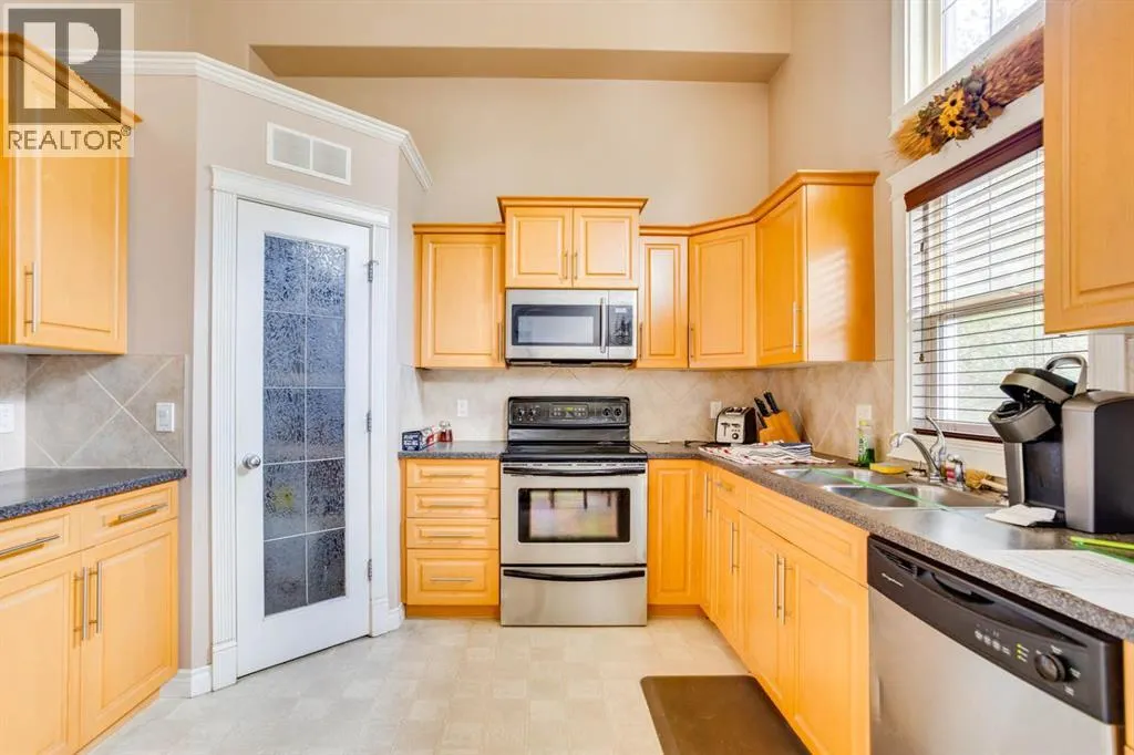 14, 400 Williams Drive