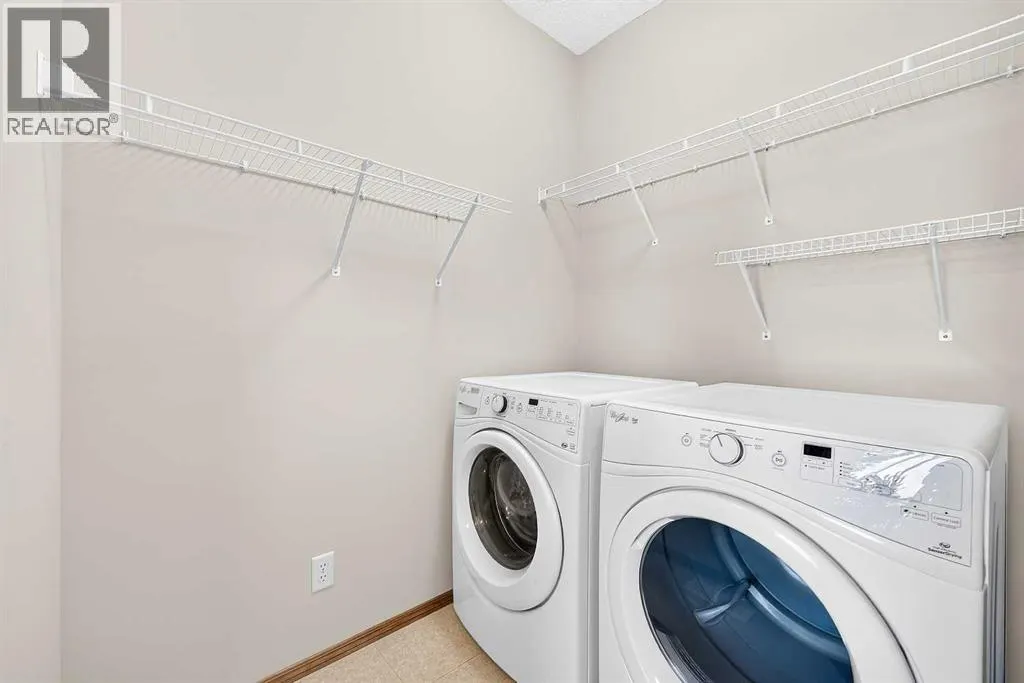 249 Elgin Manor SE