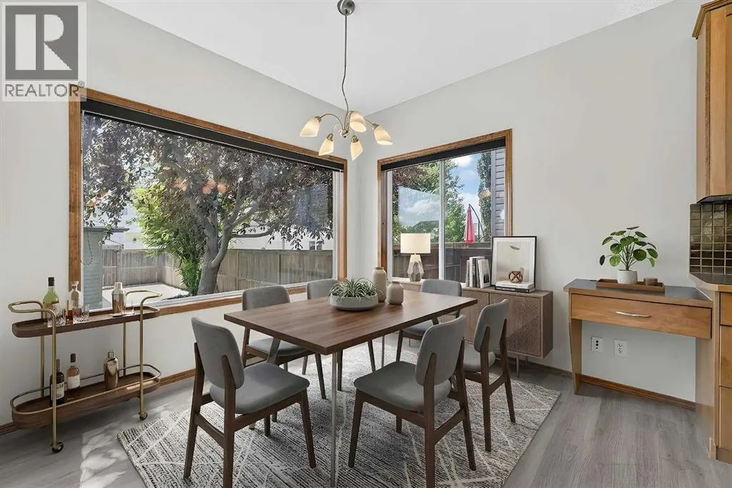 249 Elgin Manor SE