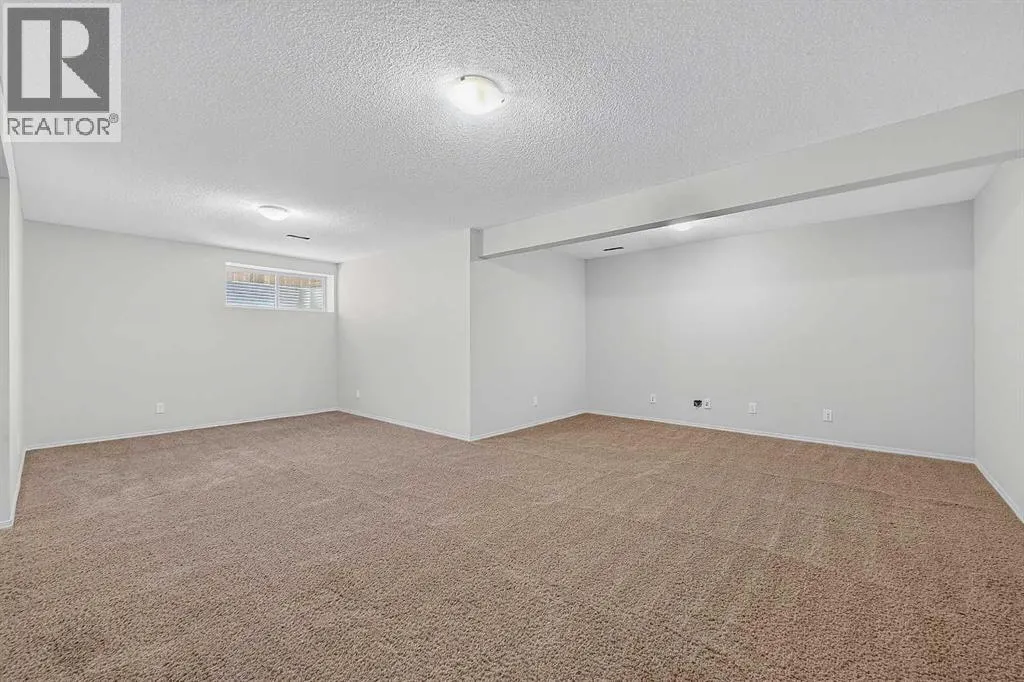 249 Elgin Manor SE