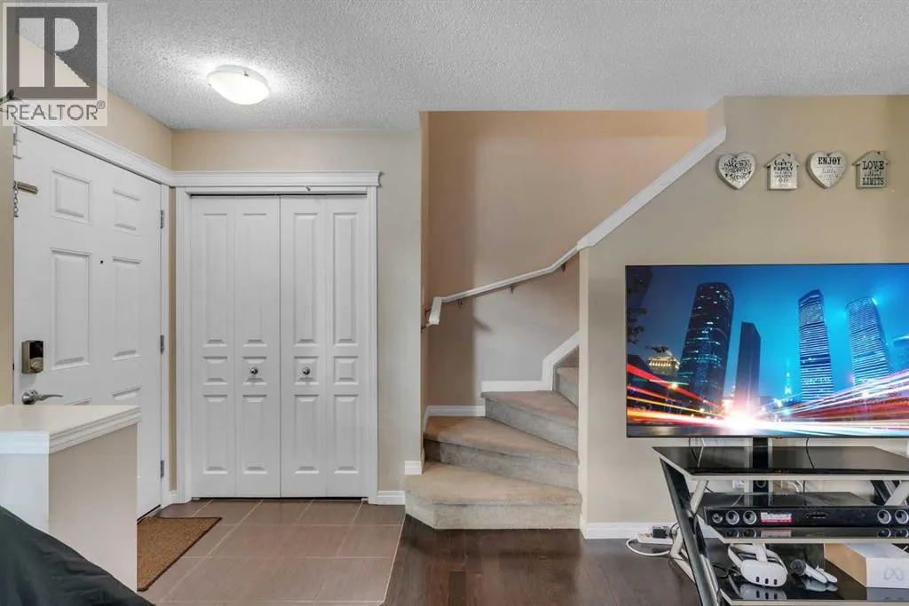 230 Cranford Park SE