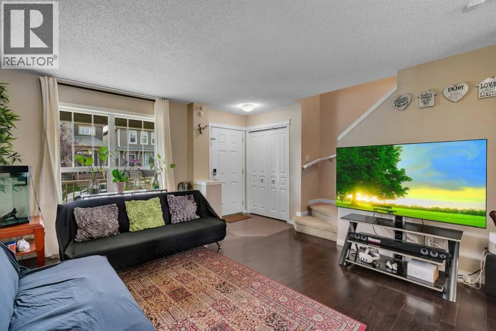 230 Cranford Park SE
