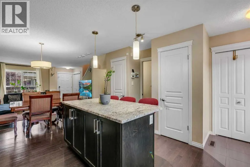230 Cranford Park SE