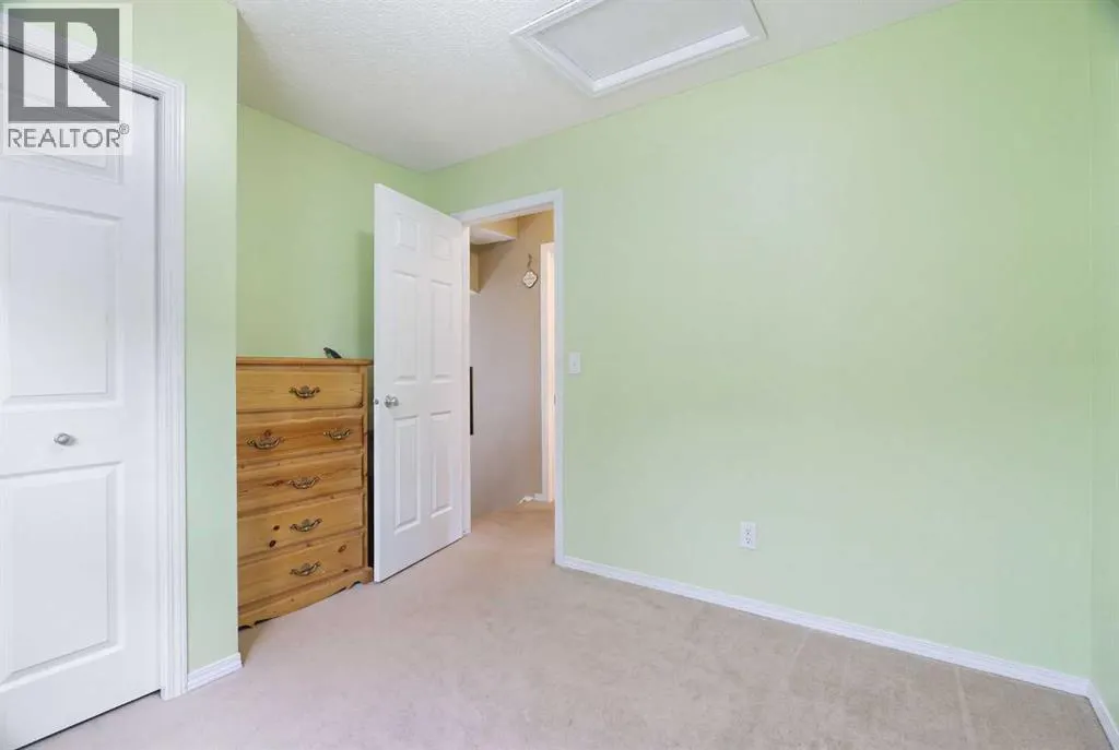 128 Copperstone Grove SE